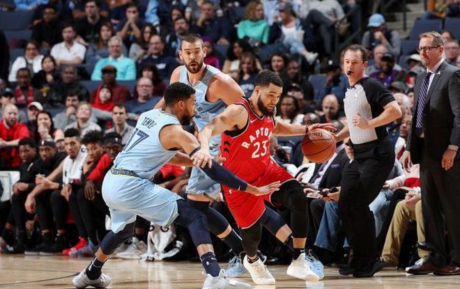 返赛场的期 返赛场的期