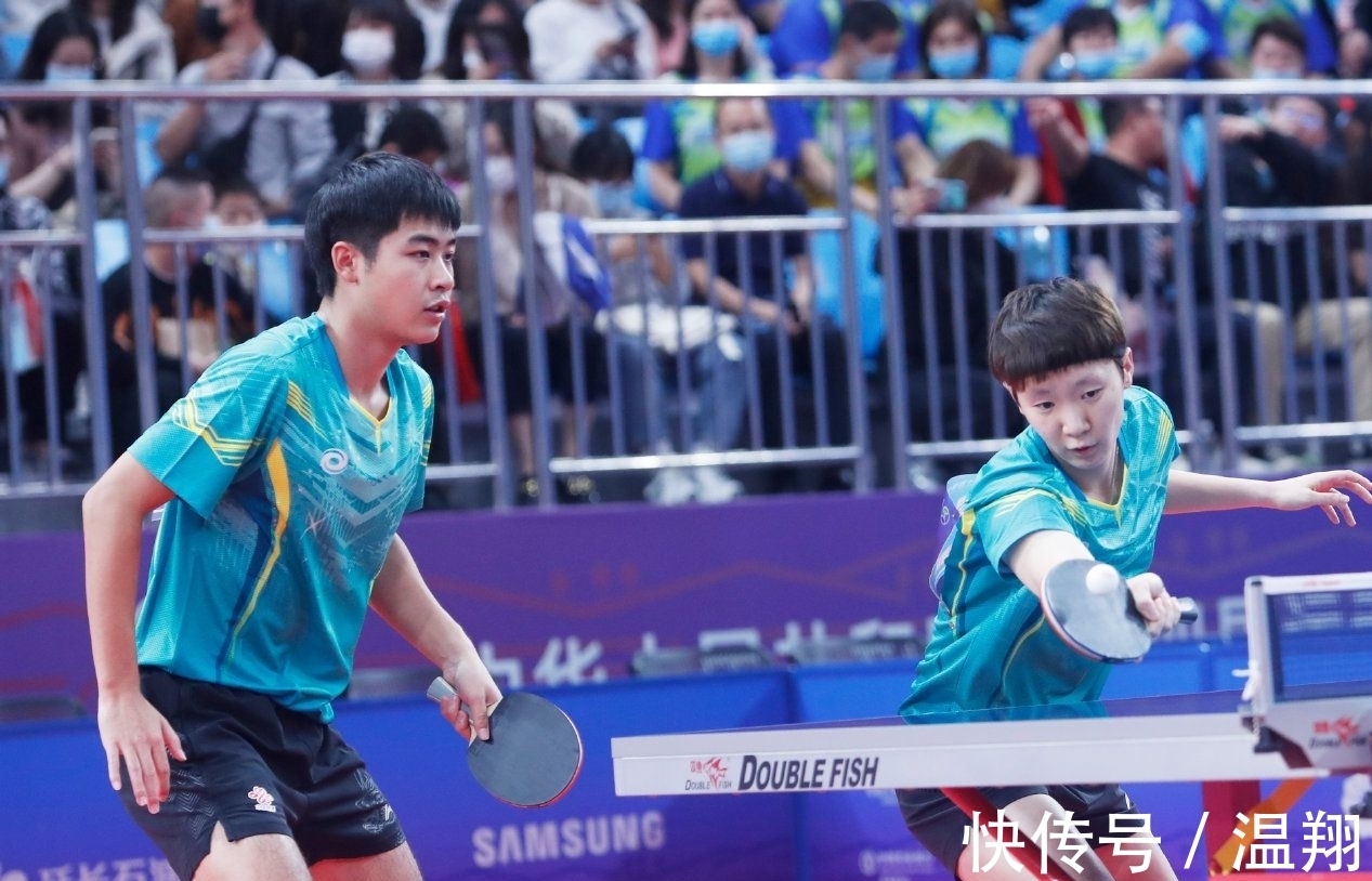 首次在国乒