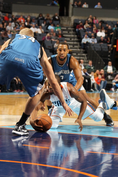 也在网前拦 也在网前拦