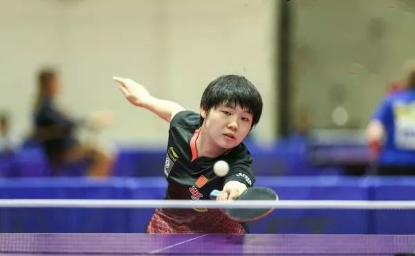 青年驱动的 青年驱动的