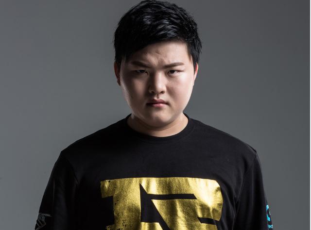 斯卡洛尼体 斯卡洛尼体